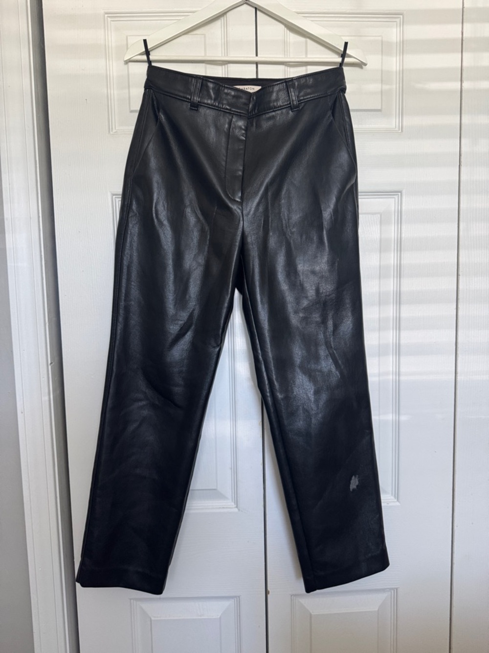 Aritzia Babaton  Black Faux Leather Straight-Leg Pants Sz6